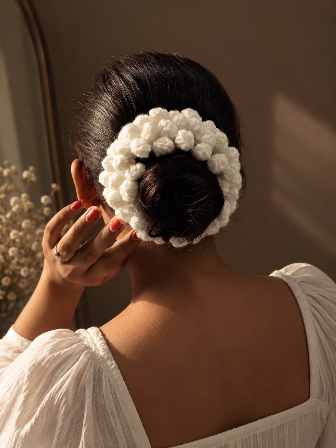 Mogra-e-Noor (Handmade Crochet Gajra)